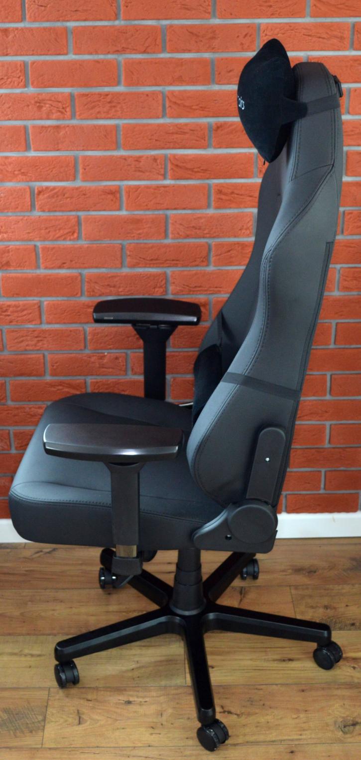 noblechairs HERO Black Edition gaming chair review Page 5