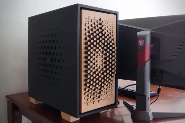Custom Kinetic PC Case: A Fusion of Woodworking, 3D Printing, and Mechanical Engineering