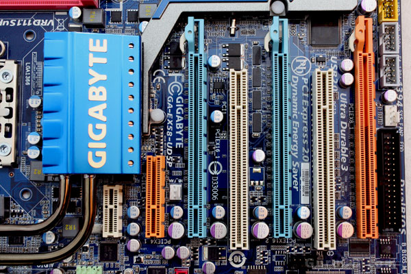 Gigabyte X58 motherboard review