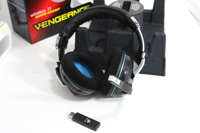 Corsair Vengeance 2000 headset