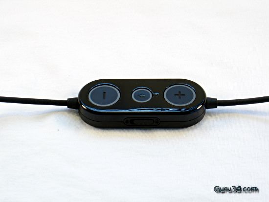 Sound Card, Volume, Mute, and USB Controller all in one inline pod.